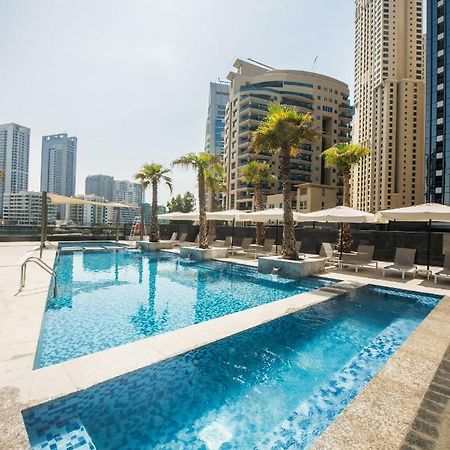 Fantastay Sparkle Tower One Bedroom Suite Marina View Dubái Exterior foto